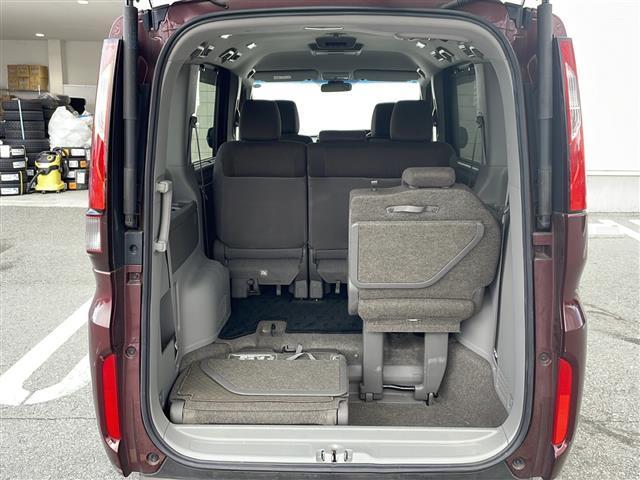 ステップワゴン G・EX ホンダセンシング 両側パワースライドドア 純正フリップダウンモニター 純正ナビ フルセグ マルチビューカメラ ビルトインETC シートヒーター プッシュスタート スマートキー LEDライト(37枚目)