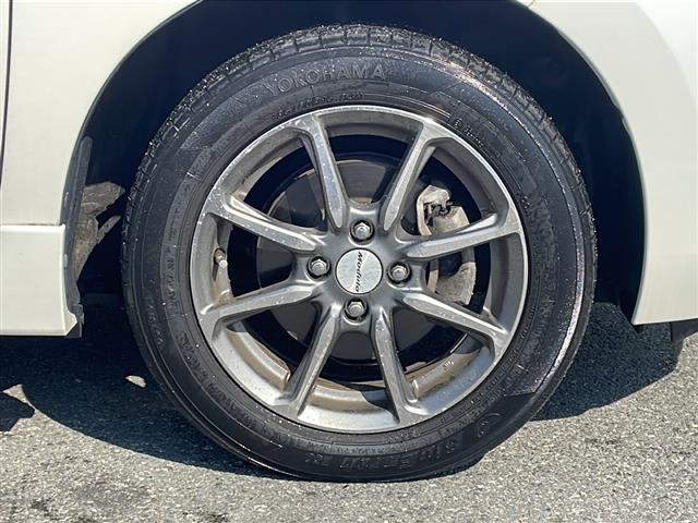 フィットハイブリッド Ｓパッケージ　ワンオーナー　４ＷＤ　純正ナビ　フルセグ　衝突軽減ブレーキ　横滑り防止　バックカメラ　　クルーズコントロール　アイドリングストップ　ＬＥＤ　フォグランプ　エンジンスターター　冬タイヤ純正ＡＷ付（18枚目）