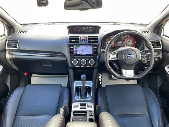 WRX S4 2.0GT-Sアイサイト スバルリアビークルディテクション メーカーオプションナビ バック・サイドカメラ 合皮シート メモリ付き前席パワーシート 前席シートヒーター パドルシフト ドライブレコーダー 電動パーキングブレーキ(3枚目)