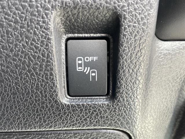 WRX S4 2.0GT-Sアイサイト スバルリアビークルディテクション メーカーオプションナビ バック・サイドカメラ 合皮シート メモリ付き前席パワーシート 前席シートヒーター パドルシフト ドライブレコーダー 電動パーキングブレーキ(5枚目)