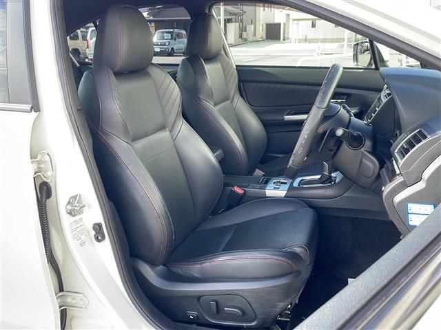 WRX S4 2.0GT-Sアイサイト スバルリアビークルディテクション メーカーオプションナビ バック・サイドカメラ 合皮シート メモリ付き前席パワーシート 前席シートヒーター パドルシフト ドライブレコーダー 電動パーキングブレーキ(14枚目)