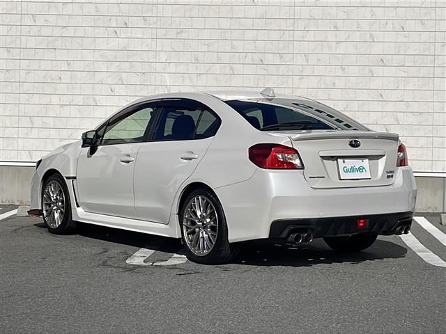 WRX S4 2.0GT-Sアイサイト スバルリアビークルディテクション メーカーオプションナビ バック・サイドカメラ 合皮シート メモリ付き前席パワーシート 前席シートヒーター パドルシフト ドライブレコーダー 電動パーキングブレーキ(20枚目)