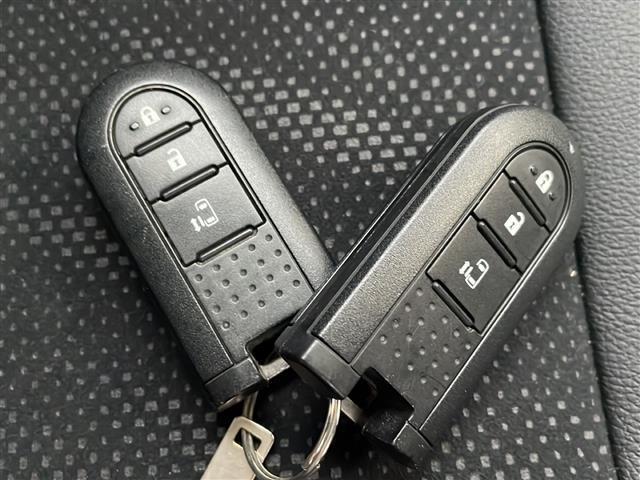 タント カスタムＸ　トップエディションＳＡＩＩＩ　４ＷＤ　衝突回避支援ブレーキ機能　社外ナビ（ＡＭ／ＦＭ／ＢＴ／ＴＶ／ＣＤ／ＤＶＤ）　片側パワースライド　Ｄ　ａｓｓｉｓｔ（Ｄアシスト）切替ステアリングスイッチ　アイドリングストップ　純正ＡＷ（10枚目）