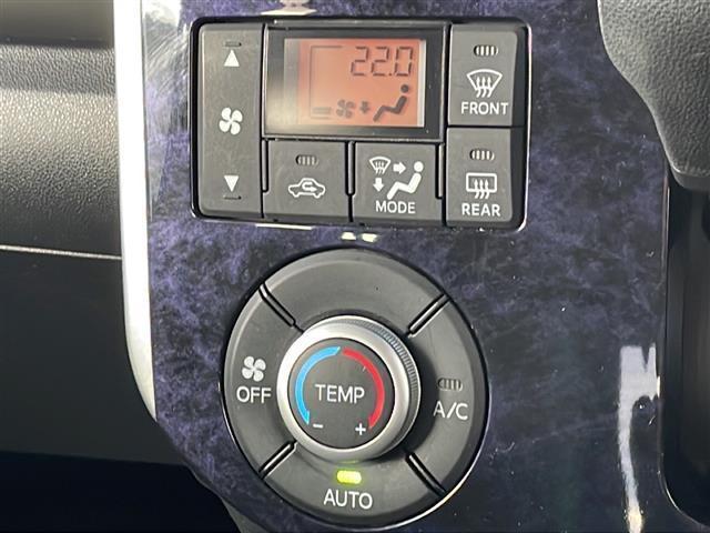 タント カスタムＸ　トップエディションＳＡＩＩＩ　４ＷＤ　衝突回避支援ブレーキ機能　社外ナビ（ＡＭ／ＦＭ／ＢＴ／ＴＶ／ＣＤ／ＤＶＤ）　片側パワースライド　Ｄ　ａｓｓｉｓｔ（Ｄアシスト）切替ステアリングスイッチ　アイドリングストップ　純正ＡＷ（12枚目）