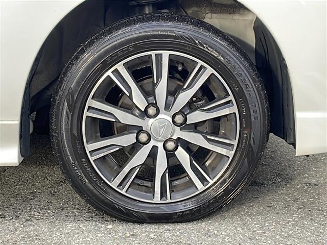 タント カスタムＸ　トップエディションＳＡＩＩＩ　４ＷＤ　衝突回避支援ブレーキ機能　社外ナビ（ＡＭ／ＦＭ／ＢＴ／ＴＶ／ＣＤ／ＤＶＤ）　片側パワースライド　Ｄ　ａｓｓｉｓｔ（Ｄアシスト）切替ステアリングスイッチ　アイドリングストップ　純正ＡＷ（18枚目）