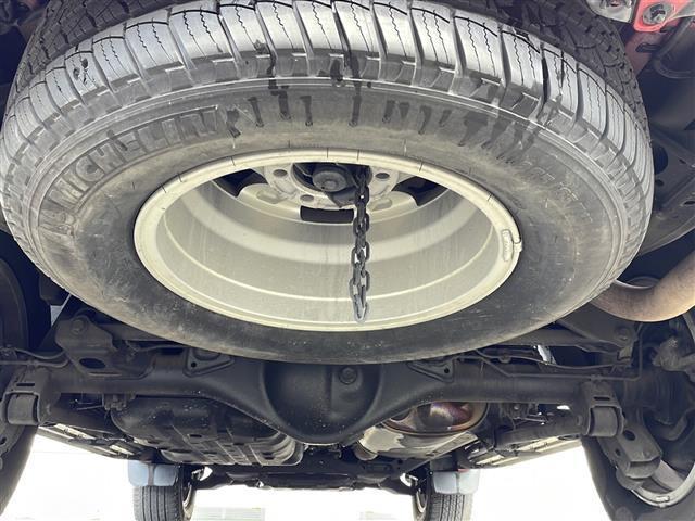 ランドクルーザープラド ＴＸ　ワンオーナー　トヨタセーフティセンス　純正ナビ　フルセグテレビ　バックカメラ　ＥＴＣ　純正ドラレコ　クルコン　オートマチックハイビーム　コーナーセンサー　フォグランプ　スマートキー　純正アルミ（32枚目）