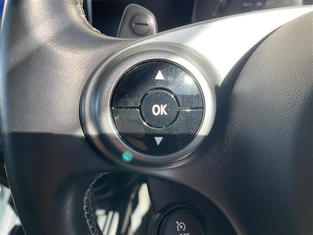 スマートフォーフォー ＢＲＡＢＵＳ　エクスクルーシブ　衝突軽減ブレーキ　レーンキープアシスト　レザーシート　ガラスルーフ　社外フローティングナビ　フルセグ　バックカメラ　パドルシフト　クルーズコントロール　キーレス　アイドリングストップ（19枚目）