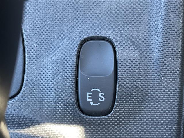 スマートフォーフォー ＢＲＡＢＵＳ　エクスクルーシブ　衝突軽減ブレーキ　レーンキープアシスト　レザーシート　ガラスルーフ　社外フローティングナビ　フルセグ　バックカメラ　パドルシフト　クルーズコントロール　キーレス　アイドリングストップ（20枚目）