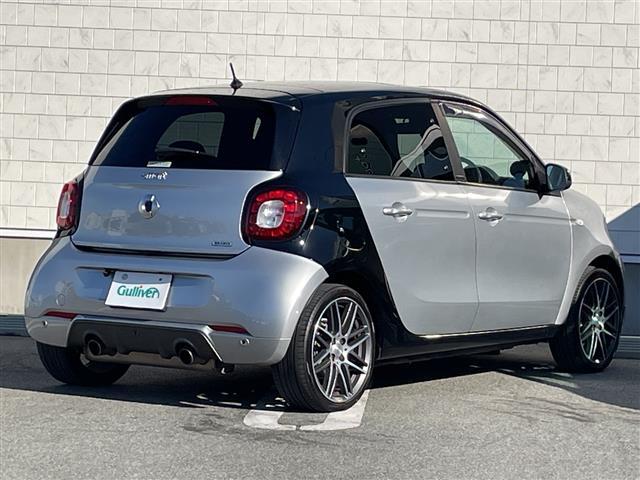 スマートフォーフォー ＢＲＡＢＵＳ　エクスクルーシブ　衝突軽減ブレーキ　レーンキープアシスト　レザーシート　ガラスルーフ　社外フローティングナビ　フルセグ　バックカメラ　パドルシフト　クルーズコントロール　キーレス　アイドリングストップ（38枚目）