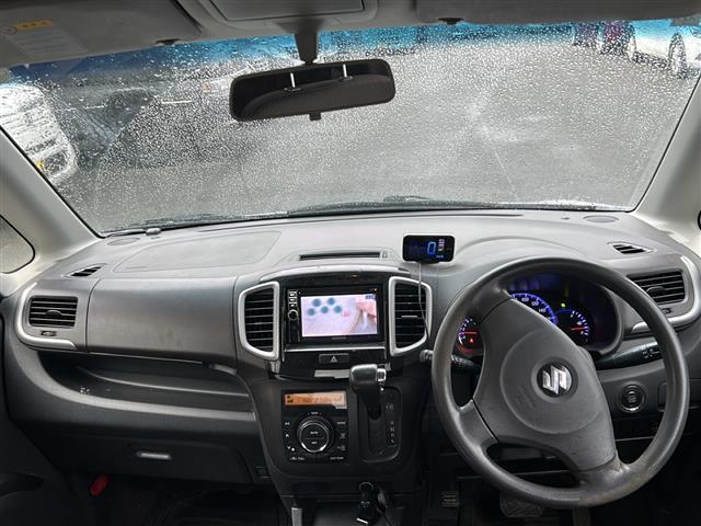 ソリオ Ｇ４　４ＷＤ　社外ナビ　ワンセグ　社外レーダー　片側パワースライド　シートヒーター　スマートキー　スペアキー　プッシュスタート　電動格納ミラー（2枚目）