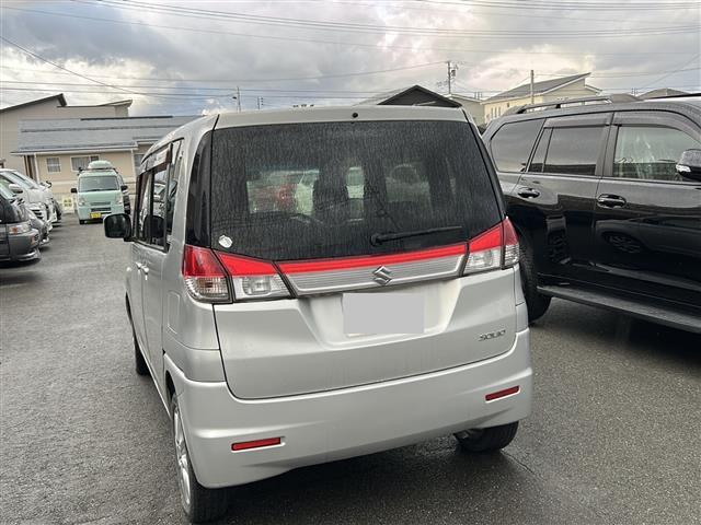 ソリオ Ｇ４　４ＷＤ　社外ナビ　ワンセグ　社外レーダー　片側パワースライド　シートヒーター　スマートキー　スペアキー　プッシュスタート　電動格納ミラー（3枚目）