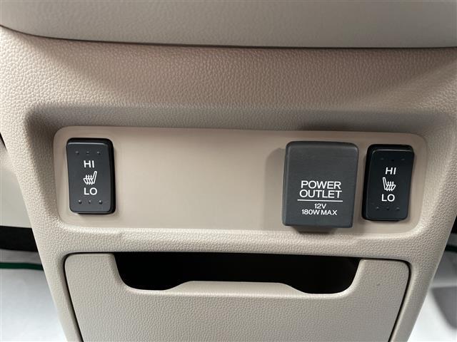 Ｎ－ＷＧＮ Ｇ・Ｌパッケージ　ワンオーナー　４ＷＤ　シティブレーキアクティブシステム　横滑り抑制機能　純正ナビ　ワンセグ　バックカメラ　シートヒーター　ステアリングリモコン　ＬＥＤ　フォグランプ　プッシュスタート（5枚目）