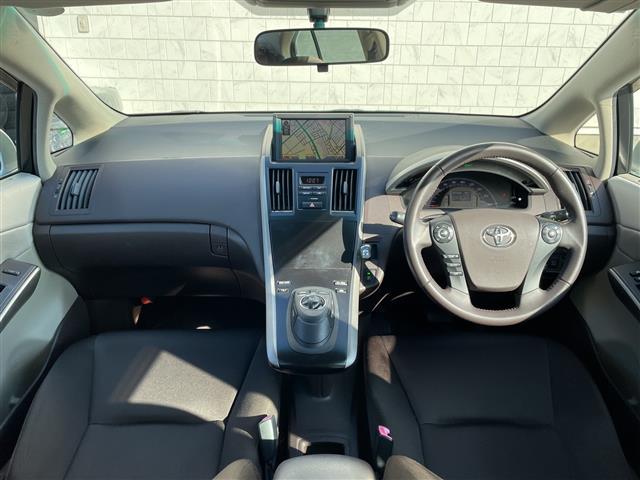 ＳＡＩ Ｓ　ワンオーナー　純正ナビ　フルセグ　バックカメラ　クルーズコントロール　横滑り防止装置　コーナーセンサー　ビルトインＥＴＣ　リヤサンシェード　ステアリングリモコン　フォグランプ　冬タイヤ車載　ＬＥＤ（2枚目）