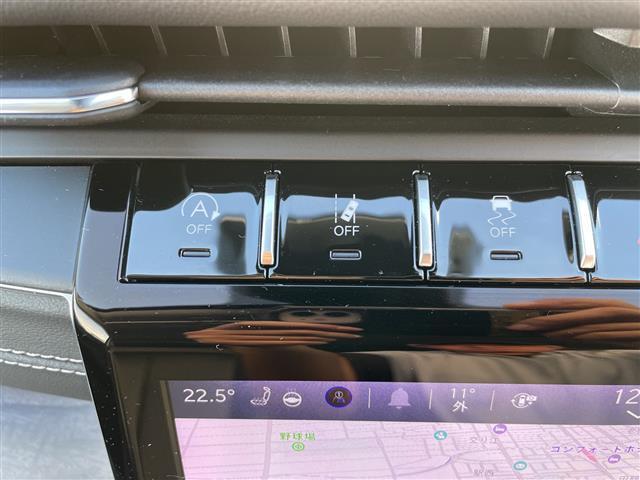 ジープ・グランドチェロキーＬ リミテッド　禁煙　純正ナビ　ＡＬＰＩＮＥサウンドシステム　全方位　クルコン　衝突被害軽減ブレーキ　セレクテレインシステム　パワーバックドア　前面衝突警報　アクティブレーンマネジメント　ヘッドアップディスプレイ（5枚目）