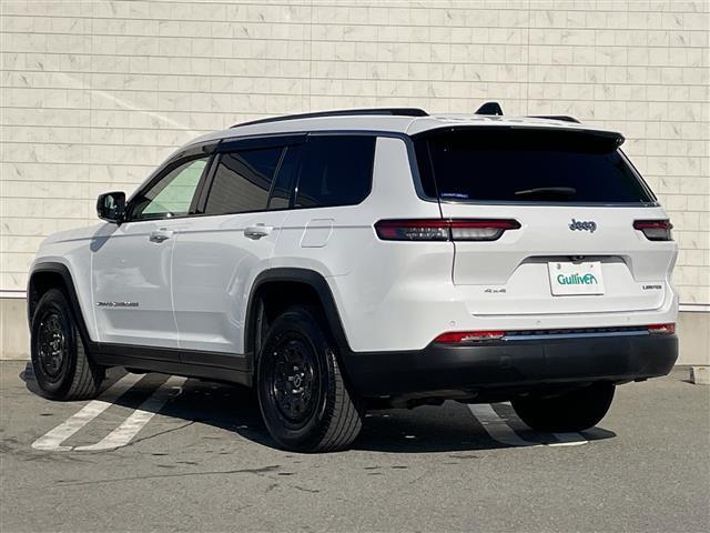 ジープ・グランドチェロキーＬ リミテッド　禁煙　純正ナビ　ＡＬＰＩＮＥサウンドシステム　全方位　クルコン　衝突被害軽減ブレーキ　セレクテレインシステム　パワーバックドア　前面衝突警報　アクティブレーンマネジメント　ヘッドアップディスプレイ（22枚目）