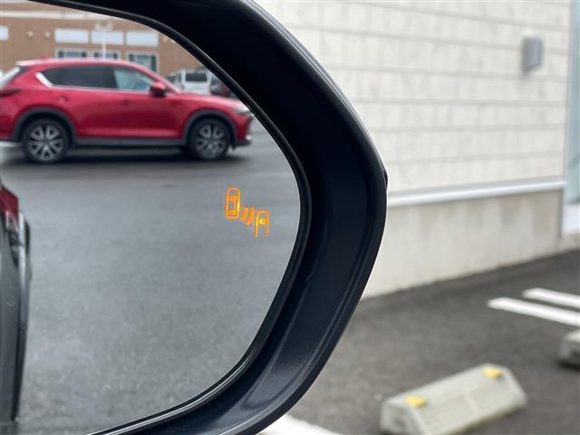 ヤリスクロス Ｚ　モデリスタ　トヨタセーフティセンス　ブラインドスポットモニター　パーキングサポートブレーキ　純正ディスプレイオーディオ　ハーフレザーシート　パワーシート　シートヒーター　ステアリングヒーター　ドラレコ（10枚目）