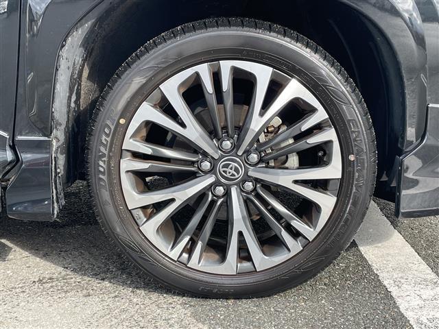 ヤリスクロス Ｚ　モデリスタ　トヨタセーフティセンス　ブラインドスポットモニター　パーキングサポートブレーキ　純正ディスプレイオーディオ　ハーフレザーシート　パワーシート　シートヒーター　ステアリングヒーター　ドラレコ（16枚目）