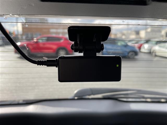 ヤリスクロス Ｚ　モデリスタ　トヨタセーフティセンス　ブラインドスポットモニター　パーキングサポートブレーキ　純正ディスプレイオーディオ　ハーフレザーシート　パワーシート　シートヒーター　ステアリングヒーター　ドラレコ（28枚目）