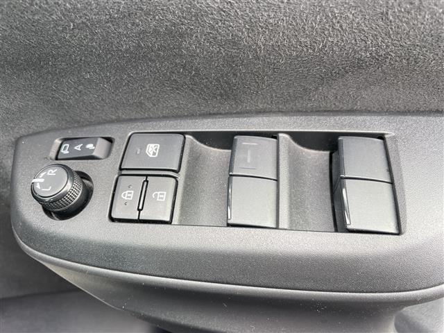 ヤリスクロス Ｚ　モデリスタ　トヨタセーフティセンス　ブラインドスポットモニター　パーキングサポートブレーキ　純正ディスプレイオーディオ　ハーフレザーシート　パワーシート　シートヒーター　ステアリングヒーター　ドラレコ（34枚目）