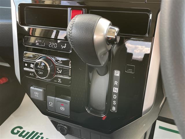 ルーミー カスタムG スマートアシストIII 純正SDナビ フルセグ バックカメラ ビルトインETC 純正ドラレコ レーダークルーズコントロール LEDヘッドライト 純正AW 電動パーキングブレーキ ステアリングリモコン(12枚目)