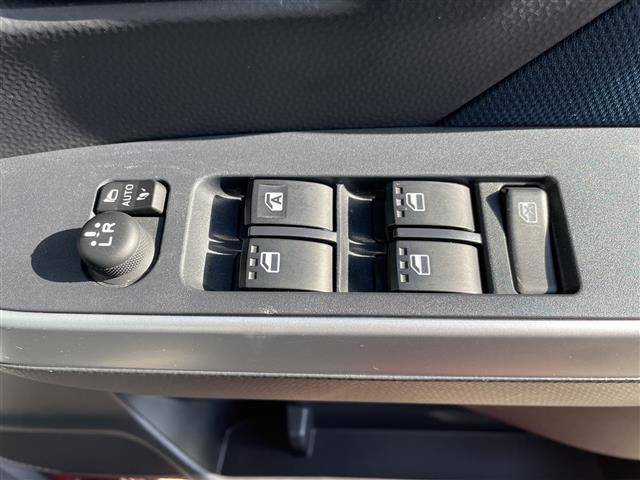 ルーミー カスタムG スマートアシストIII 純正SDナビ フルセグ バックカメラ ビルトインETC 純正ドラレコ レーダークルーズコントロール LEDヘッドライト 純正AW 電動パーキングブレーキ ステアリングリモコン(28枚目)