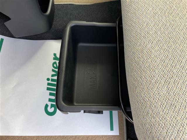 ムーヴキャンバス Ｌ　ＳＡＩＩＩ　４ＷＤ　スマートアシストＩＩＩ　衝突軽減　レーンキープ　横滑り防止　オートハイビーム　誤発信制御　先行車発進おしらせ　社外ナビ　フルセグ　アイドリングストップ　ドアバイザー　冬タイヤ車載　スペアキー（6枚目）