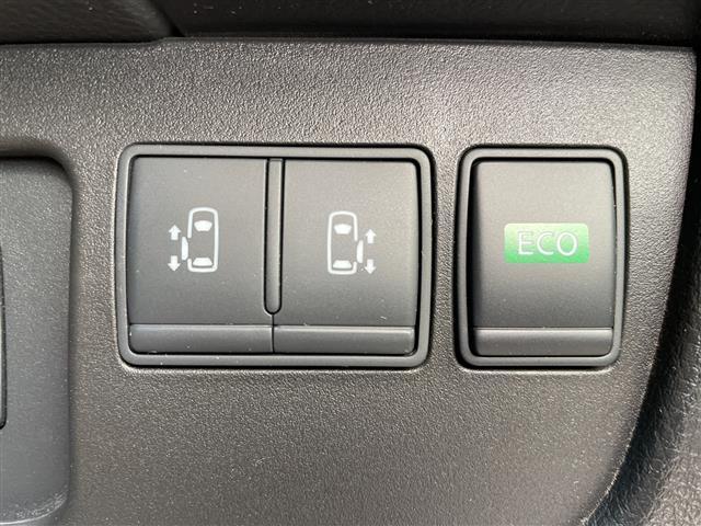 セレナ ハイウェイスター Vセレ+セーフティII SHV エマージェンシーブレーキ 車線逸脱警報 横滑り防止装置 社外ナビ フルセグ 全周囲カメラ 両側パワースライド クルコン ETC ドライブレコーダー 純正アルミ 冬タイヤ車載 プッシュスタート(7枚目)