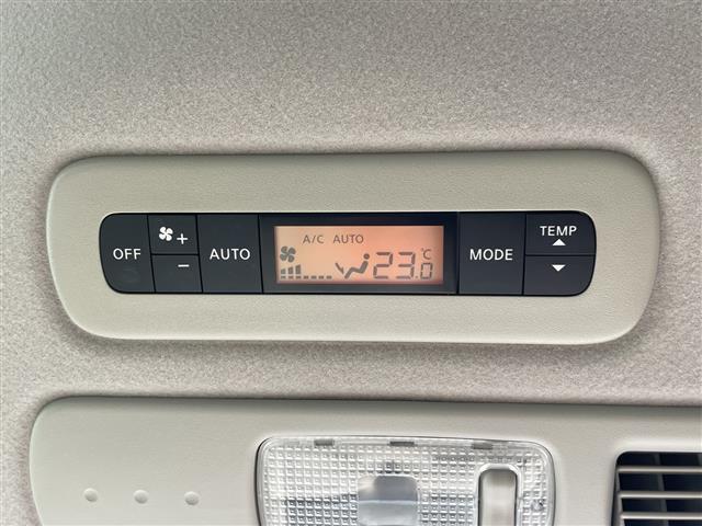 セレナ ハイウェイスター Vセレ+セーフティII SHV エマージェンシーブレーキ 車線逸脱警報 横滑り防止装置 社外ナビ フルセグ 全周囲カメラ 両側パワースライド クルコン ETC ドライブレコーダー 純正アルミ 冬タイヤ車載 プッシュスタート(9枚目)