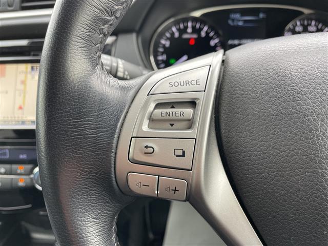 エクストレイル 20X HVエクストリーマXエマジェンシーブレーキP エマージェンシーブレーキ 車線逸脱警報 後側方車両検知警報 横滑り防止装置 純正SDナビ フルセグ 全周囲カメラ サンルーフ シートヒーター ミラーヒーター コーナーセンサー 純正アルミ(22枚目)