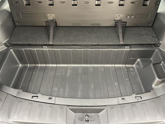 エクストレイル 20X HVエクストリーマXエマジェンシーブレーキP エマージェンシーブレーキ 車線逸脱警報 後側方車両検知警報 横滑り防止装置 純正SDナビ フルセグ 全周囲カメラ サンルーフ シートヒーター ミラーヒーター コーナーセンサー 純正アルミ(36枚目)