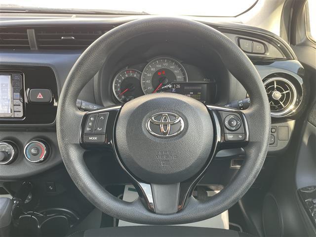 ヴィッツ Ｆ　セーフティーエディションＩＩＩ　ワンオーナー　トヨタセーフティセンス　社外ナビ　フルセグ　ドライブレコーダー　クリアランスソナー　横滑り防止　プッシュスタート　スマートキー（21枚目）