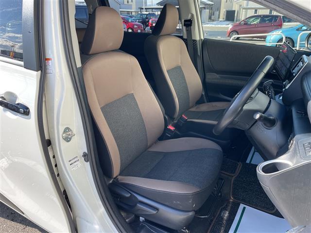 シエンタ ファンベースＧ　トヨタセーフティセンス　両側パワースライドドア　ハーフレザーシート　社外フローティングナビ　バックカメラ　フルセグ　ビルトインＥＴＣ　ＬＥＤヘッドライト　アイドリングストップ　横滑り防止　スマートキー（14枚目）