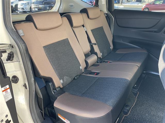 シエンタ ファンベースＧ　トヨタセーフティセンス　両側パワースライドドア　ハーフレザーシート　社外フローティングナビ　バックカメラ　フルセグ　ビルトインＥＴＣ　ＬＥＤヘッドライト　アイドリングストップ　横滑り防止　スマートキー（15枚目）