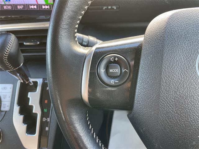 シエンタ ファンベースＧ　トヨタセーフティセンス　両側パワースライドドア　ハーフレザーシート　社外フローティングナビ　バックカメラ　フルセグ　ビルトインＥＴＣ　ＬＥＤヘッドライト　アイドリングストップ　横滑り防止　スマートキー（26枚目）