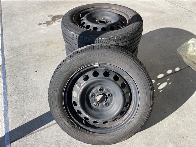 シエンタ ファンベースＧ　トヨタセーフティセンス　両側パワースライドドア　ハーフレザーシート　社外フローティングナビ　バックカメラ　フルセグ　ビルトインＥＴＣ　ＬＥＤヘッドライト　アイドリングストップ　横滑り防止　スマートキー（29枚目）