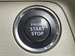 【プッシュスタート】ボタンを押すだけで、エンジン始動が可能です！防犯対策もバッチリです！ 3