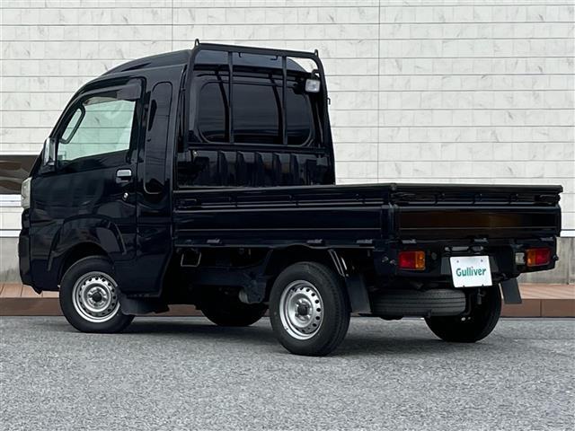ハイゼットトラック ジャンボ　４ＷＤ／５速ＭＴ／純正オーディオ（ＡＭ／ＦＭ／ＣＤ／ＡＵＸ）／マニュアルエアコン／パワーウィンドウ／ハロゲンヘッドライト／フロントフォグ／リモコンキー／Ｄ席純正フロアマット／Ｎ席社外フロアマット（28枚目）