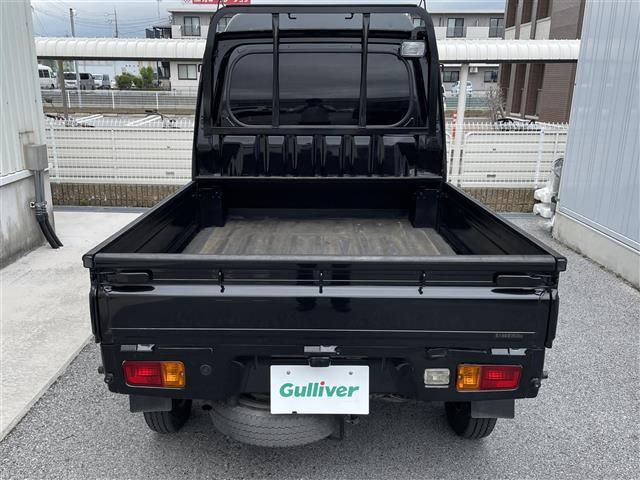ハイゼットトラック ジャンボ　４ＷＤ／５速ＭＴ／純正オーディオ（ＡＭ／ＦＭ／ＣＤ／ＡＵＸ）／マニュアルエアコン／パワーウィンドウ／ハロゲンヘッドライト／フロントフォグ／リモコンキー／Ｄ席純正フロアマット／Ｎ席社外フロアマット（36枚目）