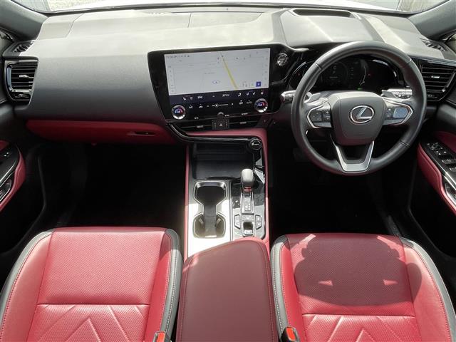 ＮＸ ＮＸ３５０ｈ　バージョンＬ　サンルーフ／マークレビンソン／純正ナビ／赤革シート／シートヒーター／ベンチレーション／パワーシート／電子パーキングブレーキ／ブレーキホールド／デジタルインナーミラー／パワーバックドア／全周囲カメラ（2枚目）