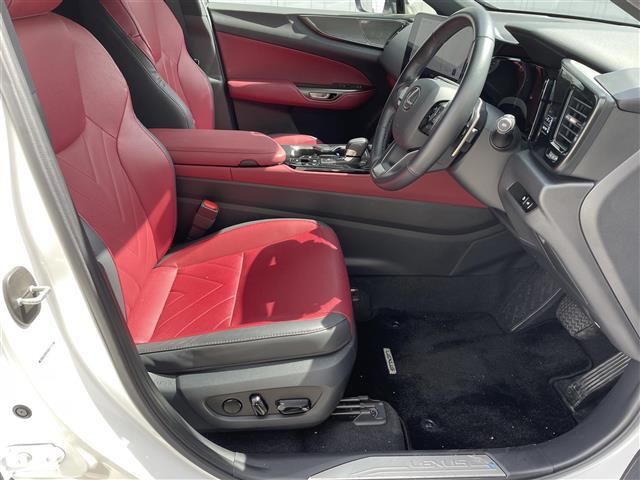 ＮＸ ＮＸ３５０ｈ　バージョンＬ　サンルーフ／マークレビンソン／純正ナビ／赤革シート／シートヒーター／ベンチレーション／パワーシート／電子パーキングブレーキ／ブレーキホールド／デジタルインナーミラー／パワーバックドア／全周囲カメラ（21枚目）