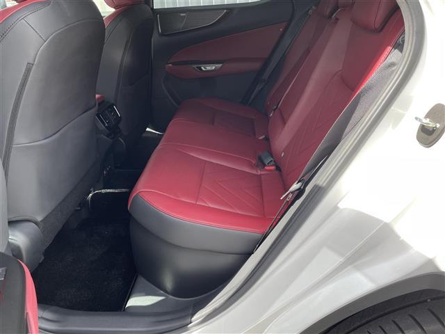 ＮＸ ＮＸ３５０ｈ　バージョンＬ　サンルーフ／マークレビンソン／純正ナビ／赤革シート／シートヒーター／ベンチレーション／パワーシート／電子パーキングブレーキ／ブレーキホールド／デジタルインナーミラー／パワーバックドア／全周囲カメラ（30枚目）