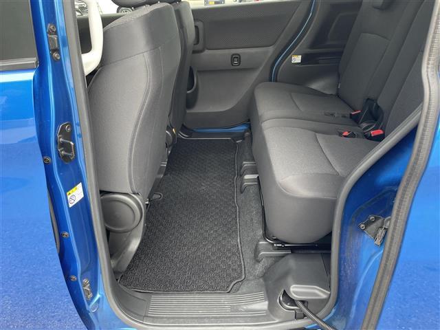 ソリオ G 4WD/片側パワースライドドア/社外8インチナビ/バックカメラ/前方ドライブレコーダー/ビルトインETC/運転席・助手席シートヒーター/オートライト/マニュアルエアコン/スマートキー/スペアキー(31枚目)