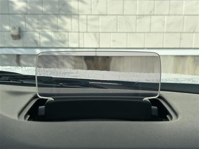 ソリオ ハイブリッドＭＺ　純正ナビ／ＥＴＣ／アラウンドビューモニター／コーナーセンサー／ヘッドアップディスプレイ／衝突軽減ブレーキ／レーンキープアシスト／レーダークルーズコントロール／両側パワースライド／横滑り防止（20枚目）