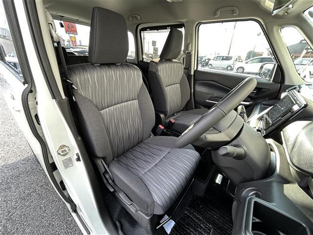 ソリオ ハイブリッドＭＺ　純正ナビ／ＥＴＣ／アラウンドビューモニター／コーナーセンサー／ヘッドアップディスプレイ／衝突軽減ブレーキ／レーンキープアシスト／レーダークルーズコントロール／両側パワースライド／横滑り防止（23枚目）