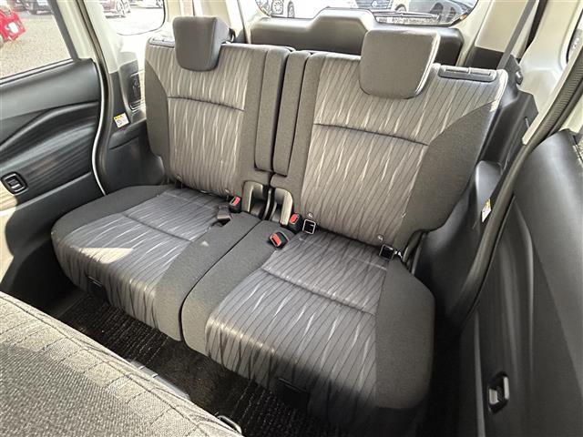 ソリオ ハイブリッドＭＺ　純正ナビ／ＥＴＣ／アラウンドビューモニター／コーナーセンサー／ヘッドアップディスプレイ／衝突軽減ブレーキ／レーンキープアシスト／レーダークルーズコントロール／両側パワースライド／横滑り防止（32枚目）