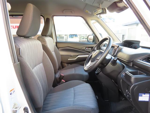 ソリオ ＨＹＢＲＩＤ　ＭＸ　２型　左側電動スライドドア　シートヒータ　スズキセーフティーサポート　衝突被害軽減システム　アイドリングストップ　衝突安全ボディ　盗難防止システム　横滑り防止機能　左側電動スライドドア　シートヒーター　オートエアコン　オートライト（18枚目）