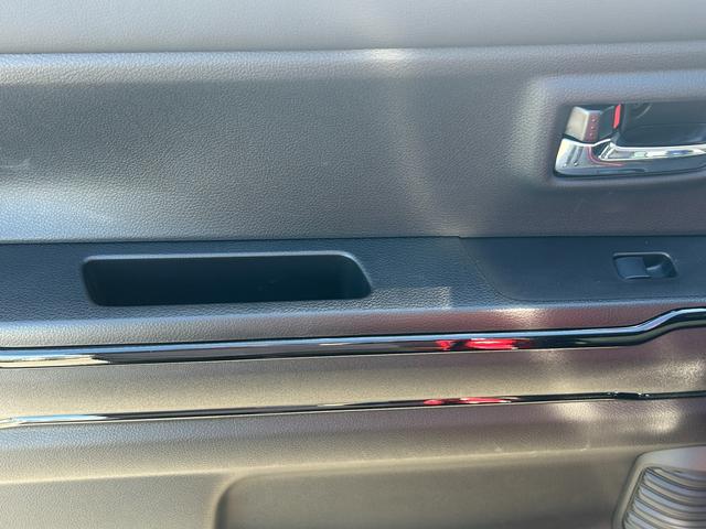 ハスラー ＨＹＢＲＩＤ　Ｘターボ　３型　全方位モニター付きナビ　スズキセーフティーサポート　衝突被害軽減システム　アイドリングストップ　横滑り防止機能　盗難防止システム　全方位モニター付きナビゲーション　Ｂｌｕｅｔｏｏｔｈ　シートヒーター　オートエアコン（22枚目）