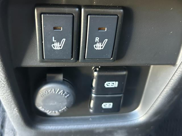 ハスラー ＨＹＢＲＩＤ　Ｘターボ　３型　全方位モニター付きナビ　スズキセーフティーサポート　衝突被害軽減システム　アイドリングストップ　横滑り防止機能　盗難防止システム　全方位モニター付きナビゲーション　Ｂｌｕｅｔｏｏｔｈ　シートヒーター　オートエアコン（35枚目）