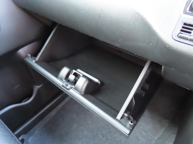 ワゴンＲ ＦＸ　４型　デュアルカメラブレーキサポート　シートヒーター　スズキセーフティーサポート　衝突被害軽減システム　アイドリングストップ　横滑り防止機能　盗難防止システム　シートヒーター　オートエアコン　オートライト　プッシュスタート（41枚目）