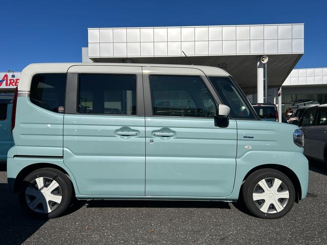 スペーシア ＨＹＢＲＩＤ　Ｘ　元試乗車　フロアマット　オーディオレス（4枚目）